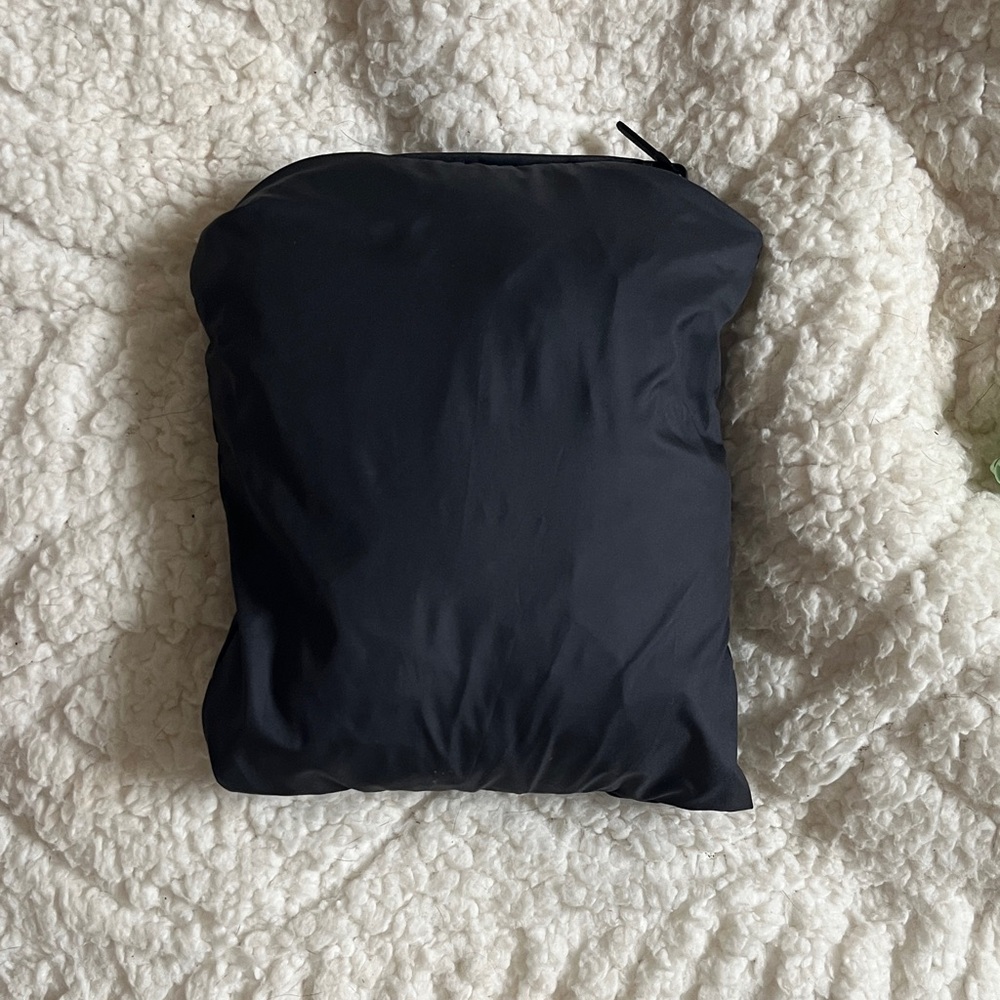 Lululemon black packable rain jacket - image 7